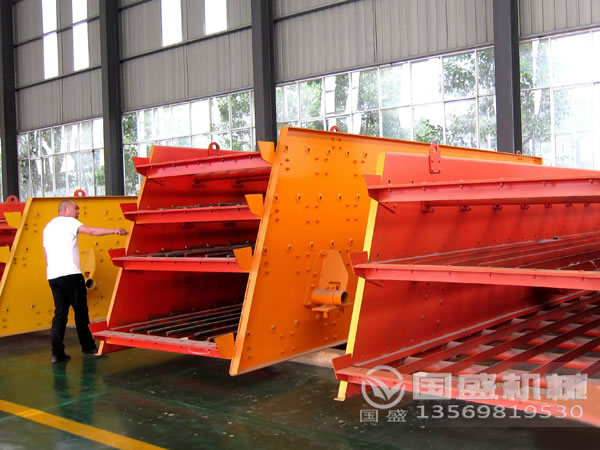 YK圓振動篩分機(jī)